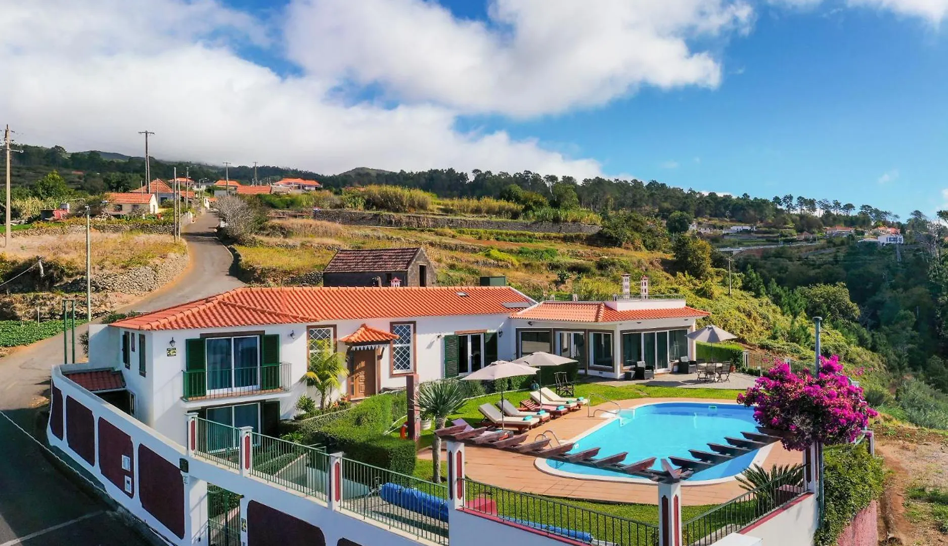 Апартаменты Ourmadeira - Theo'S House, Secluded Кальета